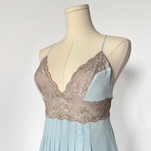 Victoria’s Secret NWOT Chiffon Coquette pleated lace babydoll chemise Large